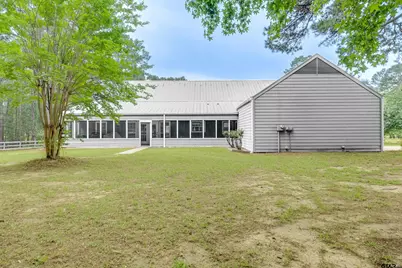 9689 E Fm 837, Palestine, TX 75803 - Photo 29