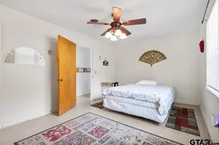 714 Marshall St, Carthage, TX 75633 - Photo 15