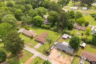 714 Marshall St, Carthage, TX 75633 - Photo 31
