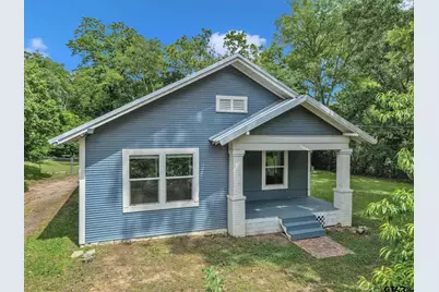 1409 N Carlyle Ave, Tyler, TX 75702 - Photo 1