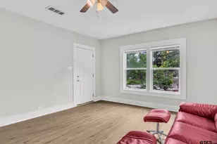 1409 N Carlyle Ave, Tyler, TX 75702 - Photo 3