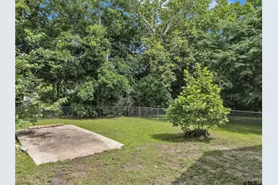 1409 N Carlyle Ave, Tyler, TX 75702 - Photo 33