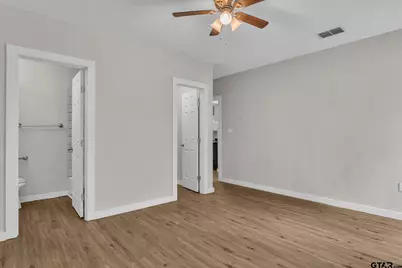 1409 N Carlyle Ave, Tyler, TX 75702 - Photo 17