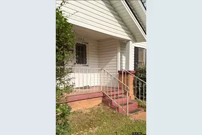 1302 S Main St, Henderson, TX 75654 - Photo 7