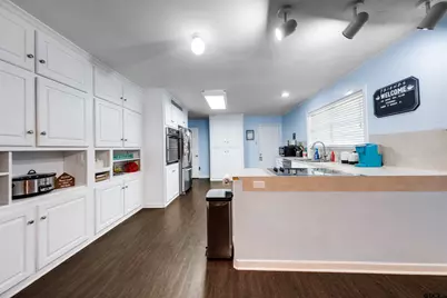 207 Lakeshore Dr., Palestine, TX 75801 - Photo 7