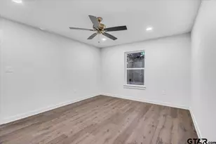 917 Crosby St, Tyler, TX 75701 - Photo 9