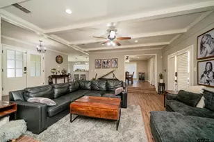 317 E Robinwood, White Oak, TX 75693 - Photo 15