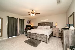 317 E Robinwood, White Oak, TX 75693 - Photo 25
