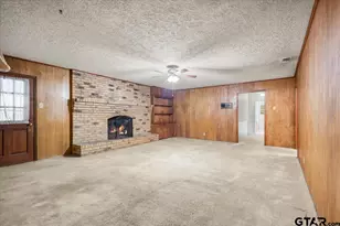 412 Angelina St, Jacksonville, TX 75766 - Photo 17
