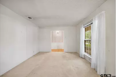 412 Angelina St, Jacksonville, TX 75766 - Photo 11