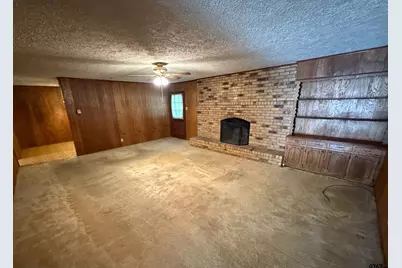 412 Angelina St, Jacksonville, TX 75766 - Photo 3