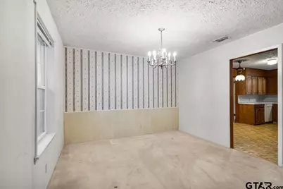 412 Angelina St, Jacksonville, TX 75766 - Photo 9