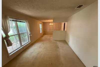412 Angelina St, Jacksonville, TX 75766 - Photo 5