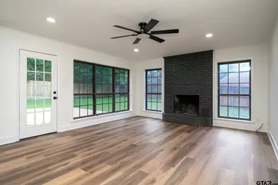 1503 Waterlily Ln, Longview, TX 75604 - Photo 9