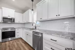 247 Co Rd 1405, Jacksonville, TX 75766 - Photo 13
