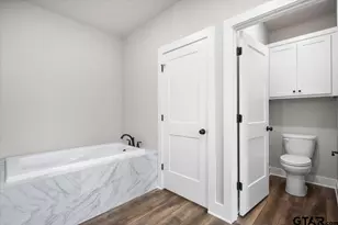 247 Co Rd 1405, Jacksonville, TX 75766 - Photo 31