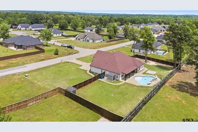 20926 Patriot Circle, Tyler, TX 75703 - Photo 3