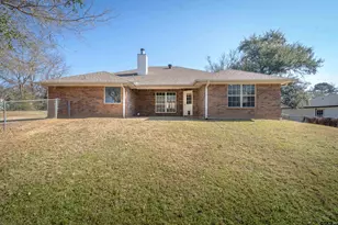 103 Lyle St, Gladewater, TX 75647 - Photo 27