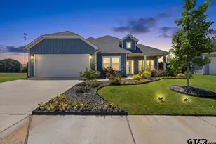 107 Wesson St, Gun Barrel City, TX 75156 - Photo 1