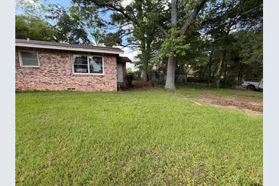 166 Thompson, Rusk, TX 75785 - Photo 3