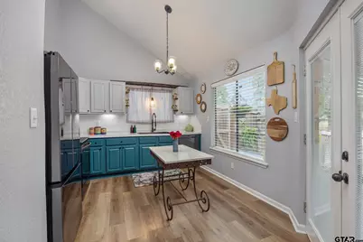 5717 Eaglewood Cir, Tyler, TX 75703 - Photo 9