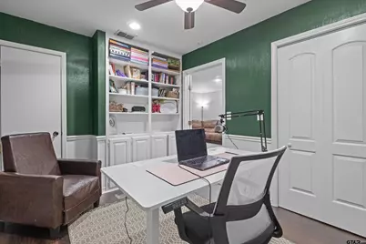 306 Princess St, Whitehouse, TX 75791 - Photo 13