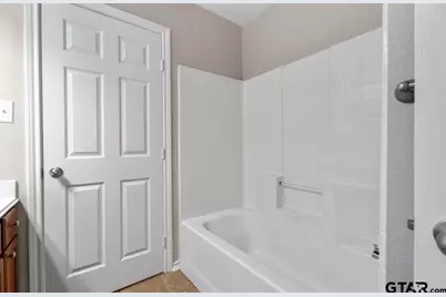 6027 Pine Cone, Tyler, TX 75707 - Photo 9