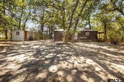 23207 Holly Road, Mineola, TX 75773 - Photo 13