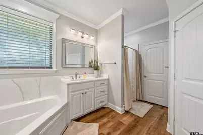 1700 Easy Street, Tyler, TX 75703 - Photo 17