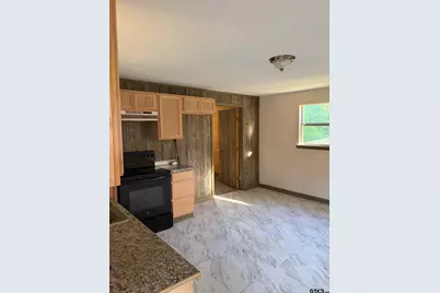 111 Hughes Street, Daingerfield, TX 75638 - Photo 15