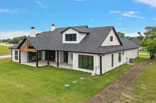302 Canal St, Corsicana, TX 75109 - Photo 3