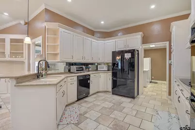 21184 Bay View Dr, Flint, TX 75762 - Photo 15