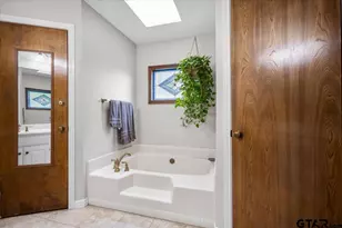 13804 Birchwood Cir, Lindale, TX 75771 - Photo 25