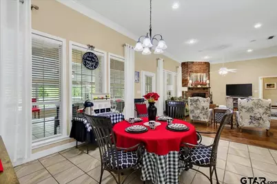 1448 W Tanglewood Dr, Hideaway, TX 75771 - Photo 9