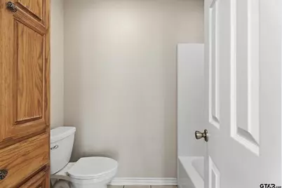 513 Kingsway, Overton, TX 75684 - Photo 15