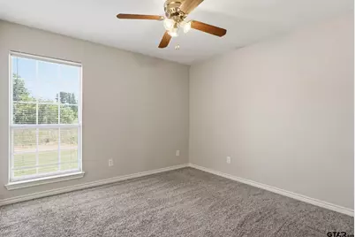 513 Kingsway, Overton, TX 75684 - Photo 17