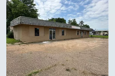 2010 W Gentry Pkwy, Tyler, TX 75702 - Photo 1