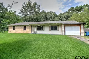 239 Homer, Wells, TX 75976 - Photo 7