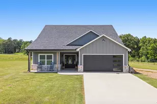 12754 Ridgeway Ct, Winona, TX 75792 - Photo 1