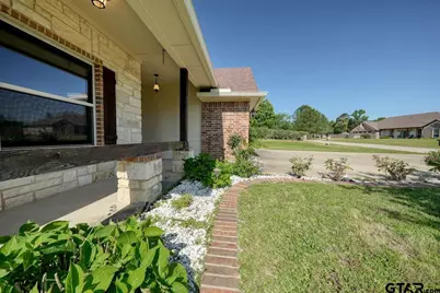13523 Country Gln, Tyler, TX 75706 - Photo 3