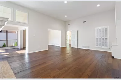 842 Ashford Ct, Tyler, TX 75703 - Photo 3