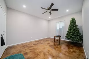 128 Loye Ln, Hawkins, TX 75765 - Photo 15