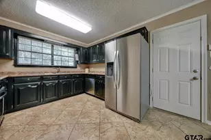 10925 Mosswood Dr, Tyler, TX 75703 - Photo 11