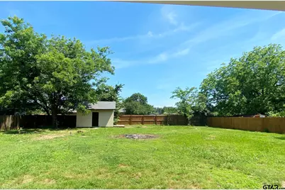 209 La Jodepa Street, Grand Saline, TX 75140 - Photo 13