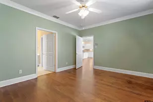1906 Hollyglen Dr, Tyler, TX 75703 - Photo 21