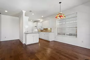 1906 Hollyglen Dr, Tyler, TX 75703 - Photo 13