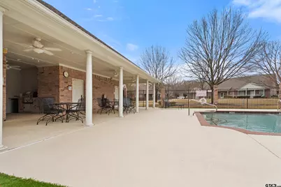 1906 Hollyglen Dr, Tyler, TX 75703 - Photo 33