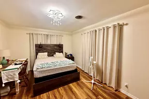 717 Dallas St, Jacksonville, TX 75766 - Photo 9