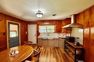 717 Dallas St, Jacksonville, TX 75766 - Photo 5