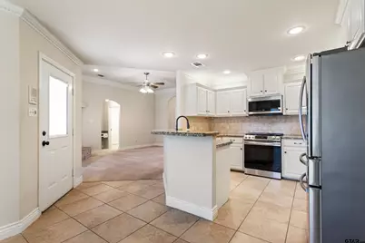 13575 Country Vw, Tyler, TX 75706 - Photo 11